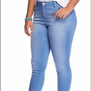 Plus size 18w celebrity pink